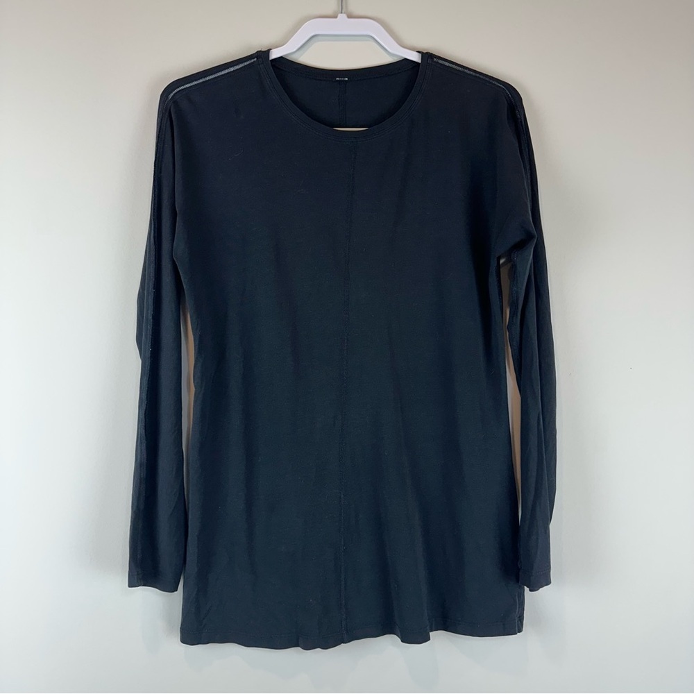 Lululemon Women’s Black Long Sleeve Mesh Line Shoulder Athleisure Top Size 12
